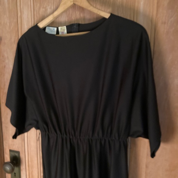 Vintage Black Gathered Waist Wide Short Sleeve Polyester Dress Women’s Size 14 - Picture 2 of 8